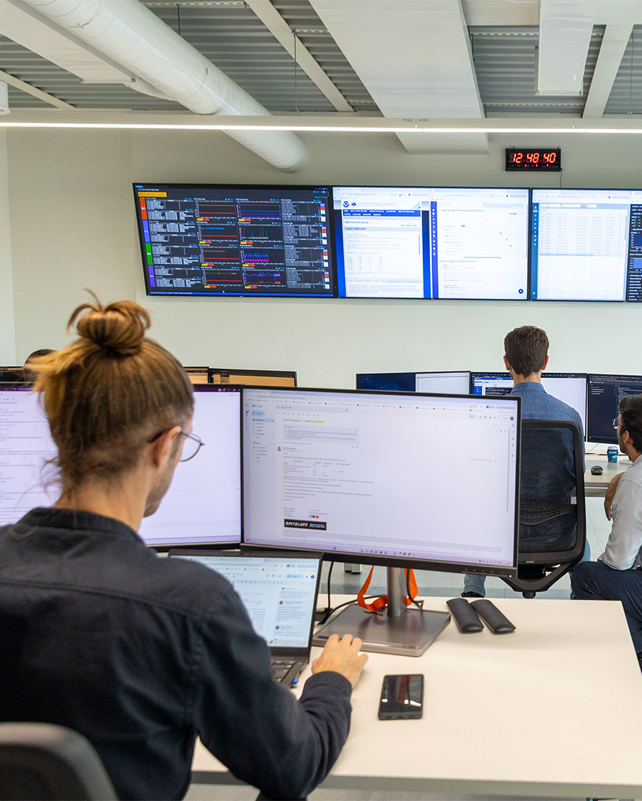 _0000_missioncontrol (2)